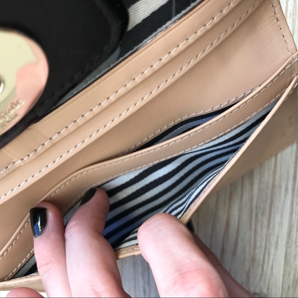 Black Kate Spade Wallet - Picture 6 of 8